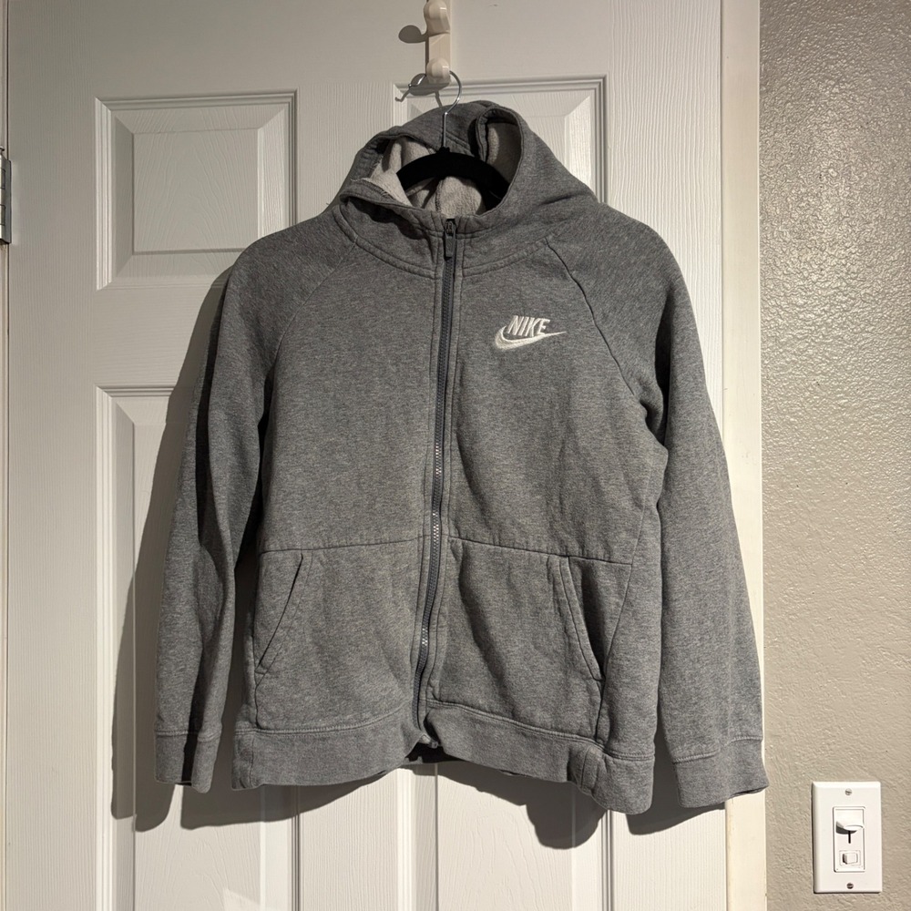 Nike Kids Sportswear Full Zip Hoodie Heather Gray XL Fleece Embroidered Logo